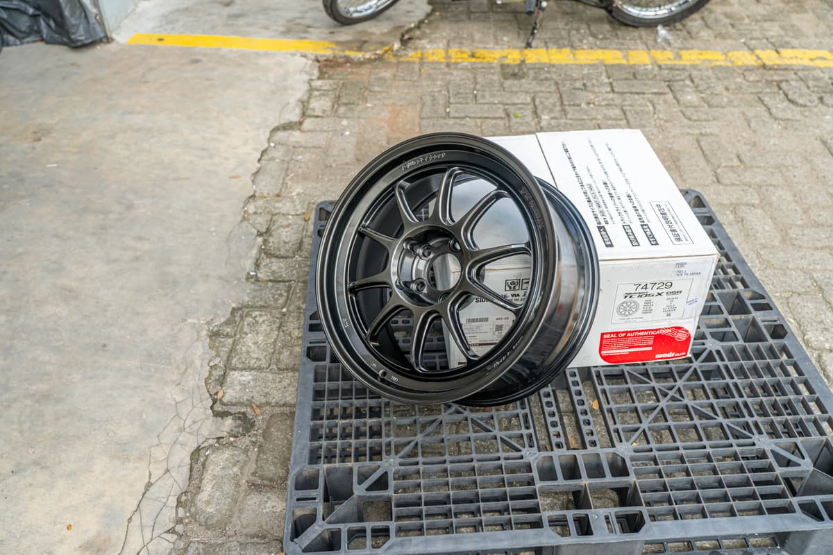 TC105X DSR R18x8.5 PCD 5x114 - EJ Titan (Original Japan) view 3