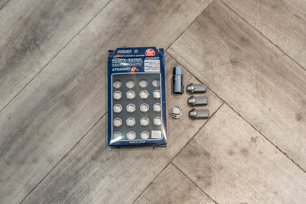 RAYS Engineering Official Japan Duralumin Lock & Nut Set - L42 Straight M12 x P1.25 - 20 PCS view 3