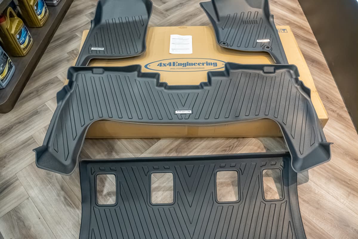 4x4 Engineering 3D Floor Mat for Land Cruiser 70 view 2