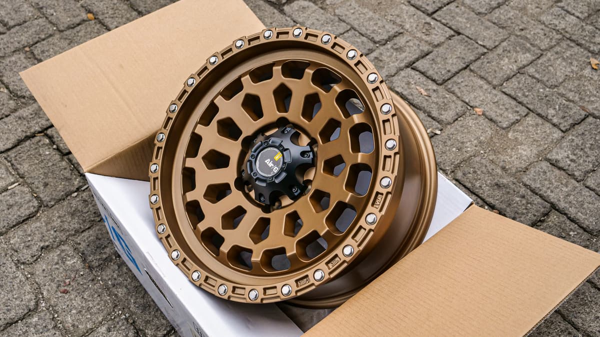 Bradley Air/G Vulcan 17x8 ET20 6x139.7 view 2