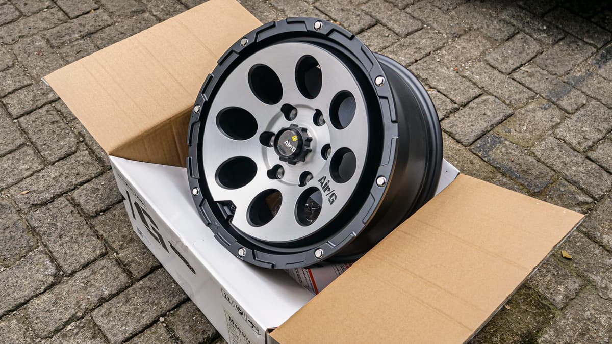 Bradley Air/G Massive 17x8 ET20 6x139.7 view 6