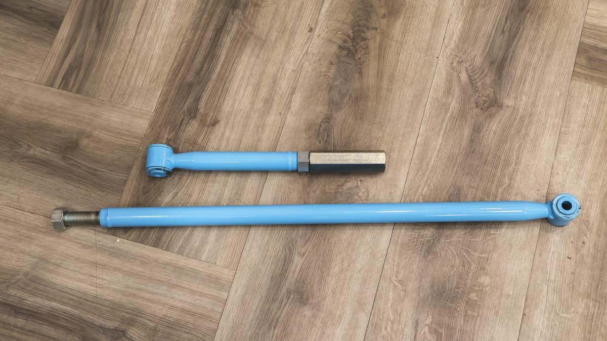 4x4 Engineering Adjustable Lateral Rod for Suzuki Jimny JB74 view 3