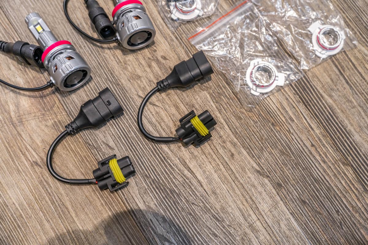 IPF P-Series LED Head and Fog Lamp Bulbs (6500K) view 3