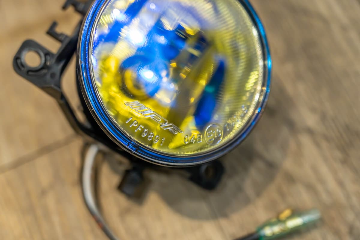 IPF Lightweight Halogen Fog Lamp for Suzuki Jimny (101FLG) view 3
