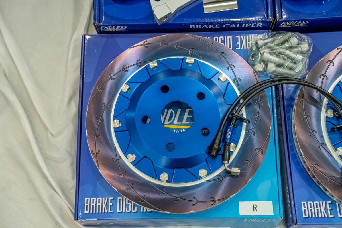 Endless Brake Kit for Toyota ALPHARD AGH40 355MM 6POT view 3