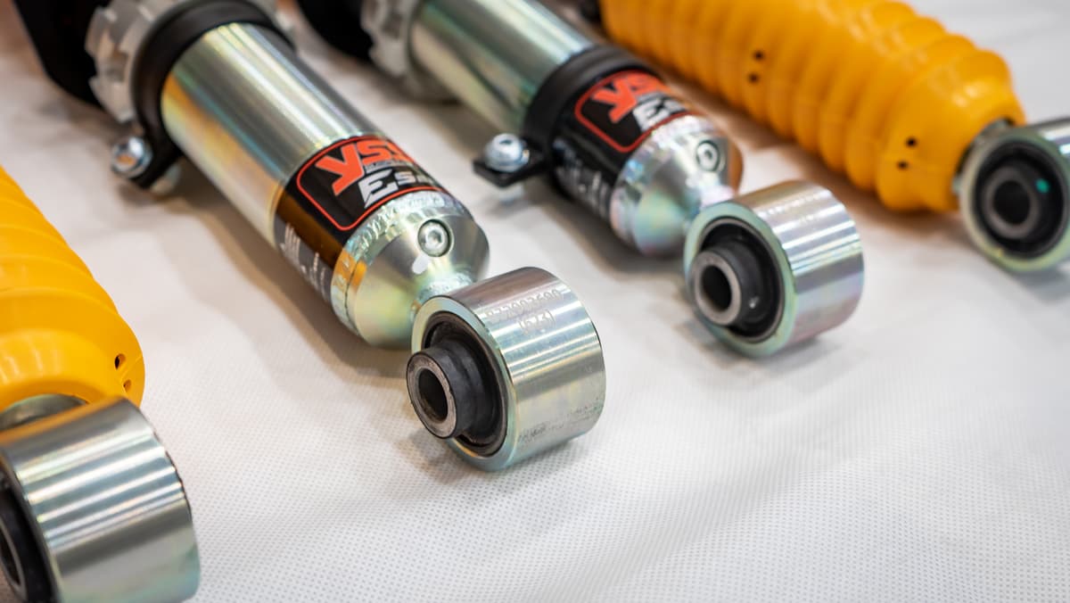 YSS E-Series Performance Suspension Kit for Mitsubishi Pajero Old & ANPS view 4