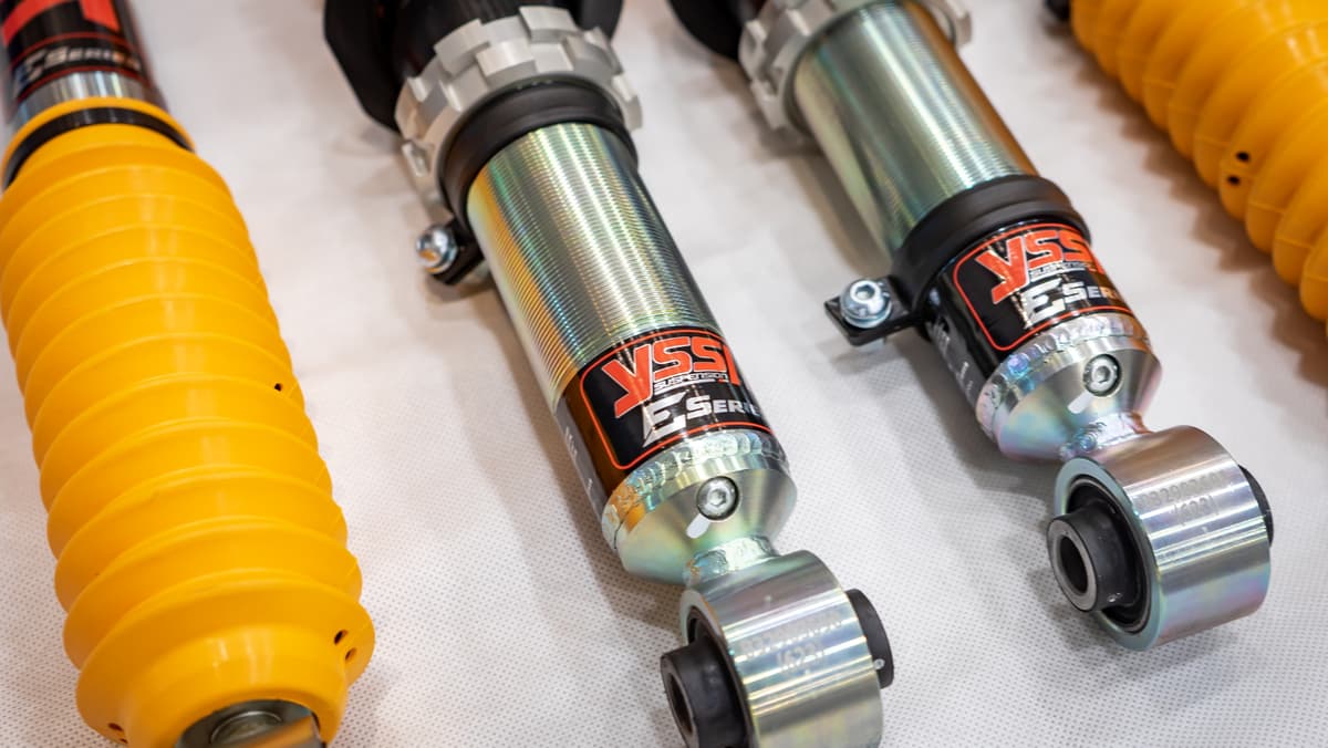 YSS E-Series Performance Suspension Kit for Mitsubishi Pajero Old & ANPS view 2