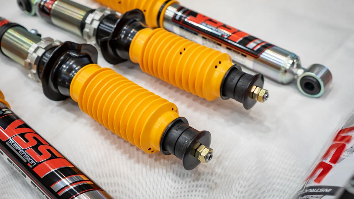 YSS E-Series Performance Suspension Kit for Mitsubishi Pajero Old & ANPS view 6