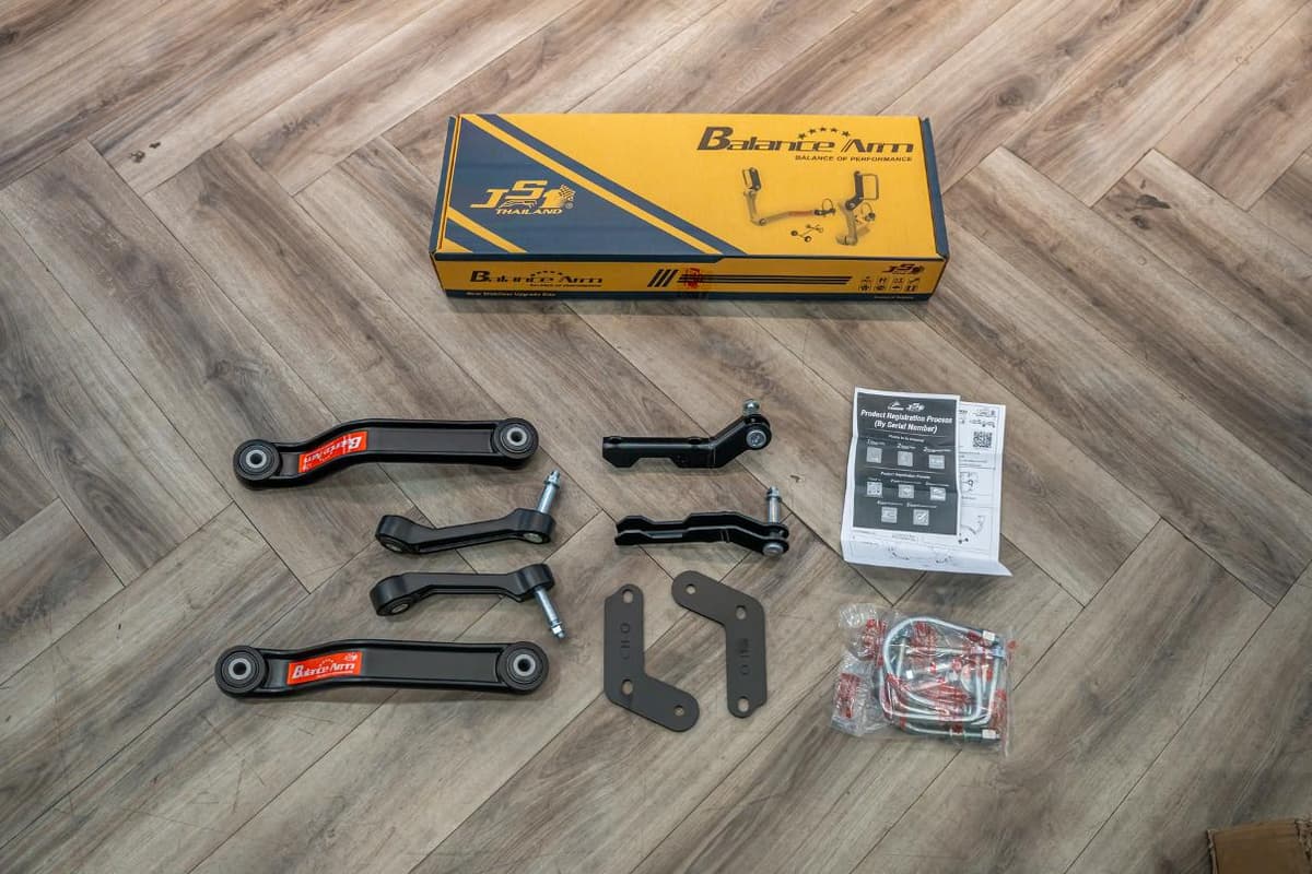 JS1 Balance Arm Stabilizer Toyota Innova Reborn view 2