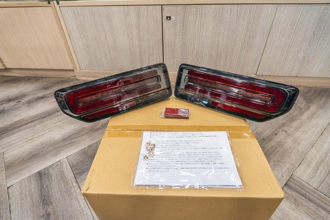 Crystal Eye LED Tail Lamp for Suzuki Jimny JB74/JC74 view 3