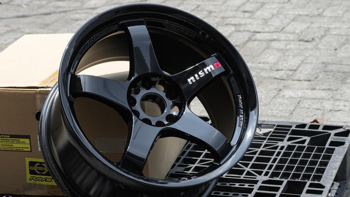 LM GT4 R18x9.5 ET 12 PCD 5x114 - Black (Original Japan)