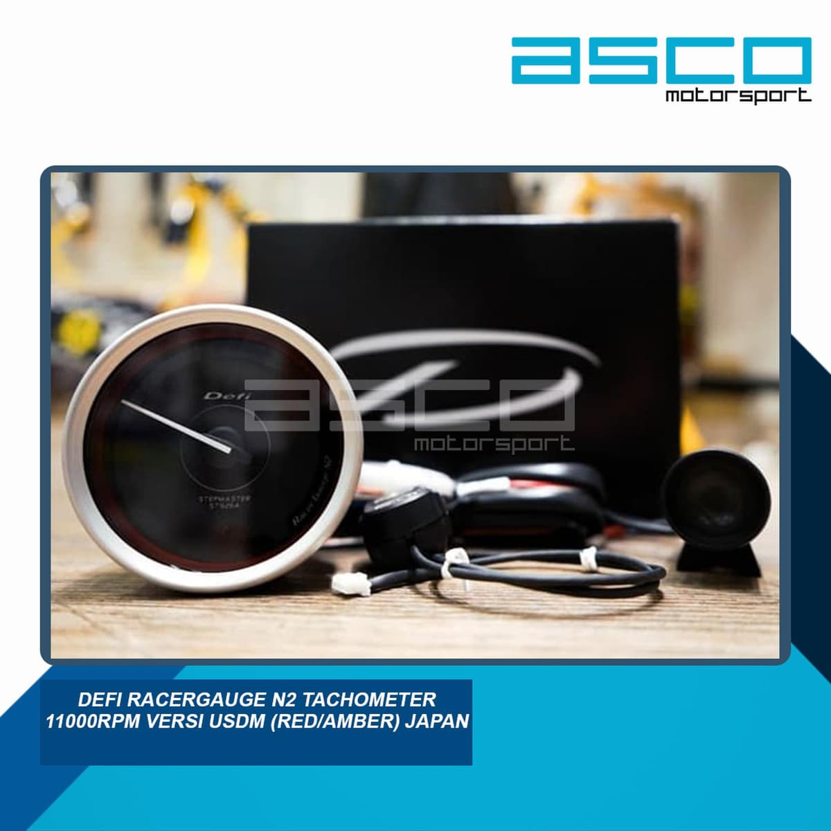 Defi Racer Gauge N2 Tachometer view 4