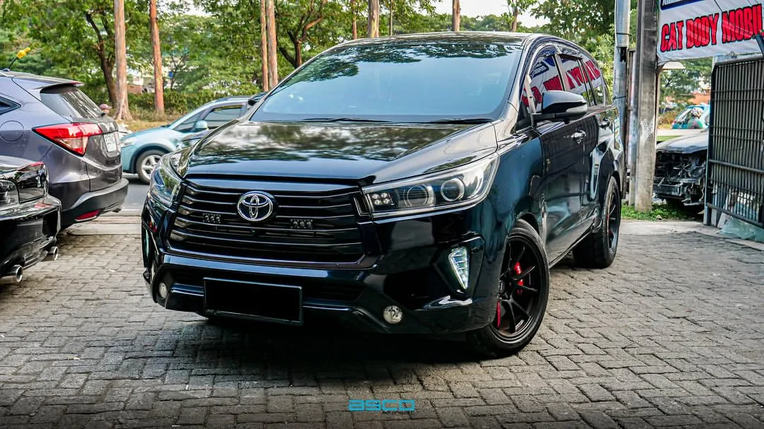Toyota Innova Reborn