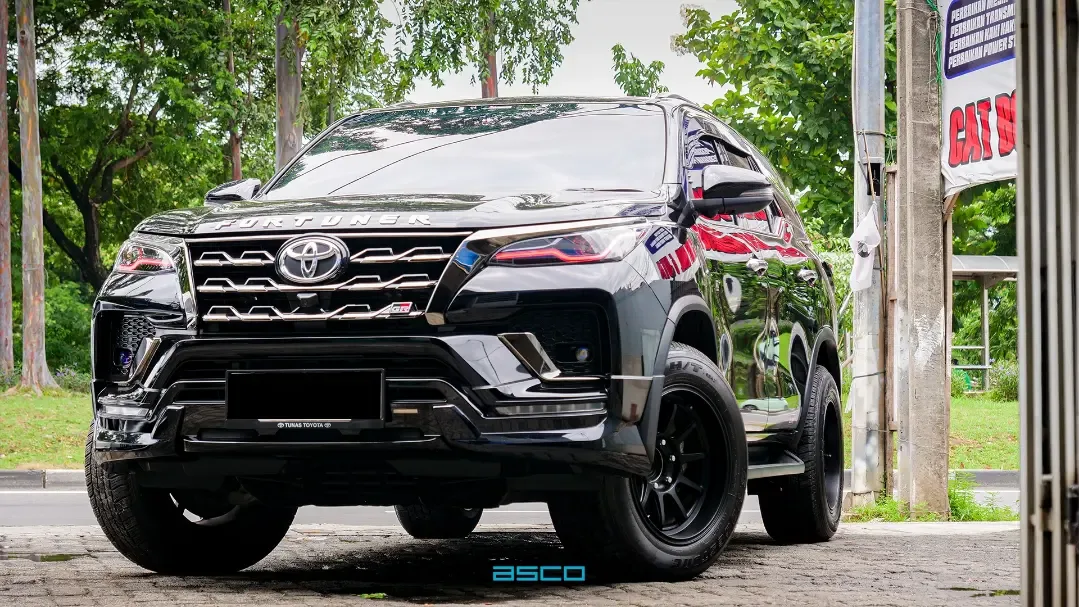 Toyota Fortuner VRZ GR