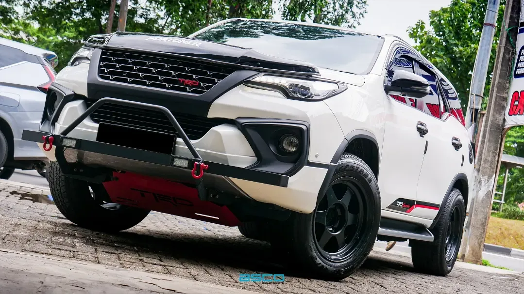Toyota Fortuner VRZ