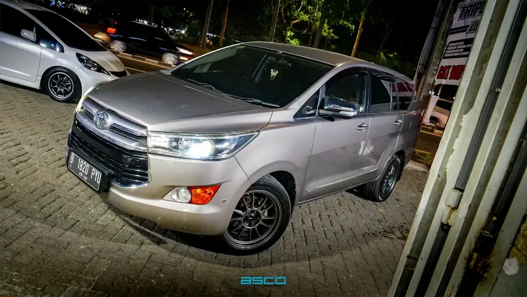 Toyota Innova Reborn