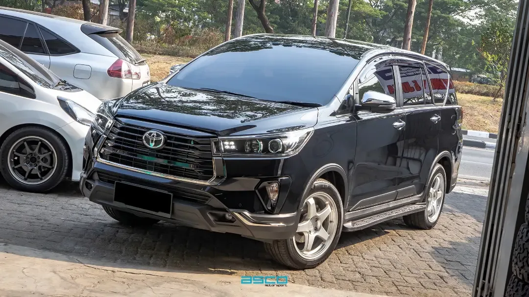 Toyota Innova Reborn