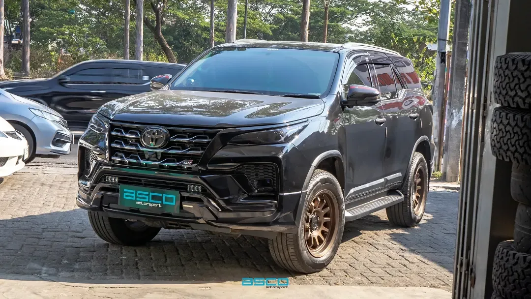 Toyota Fortuner VRZ GR