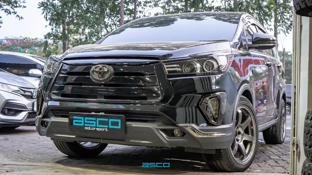 Toyota Innova Reborn