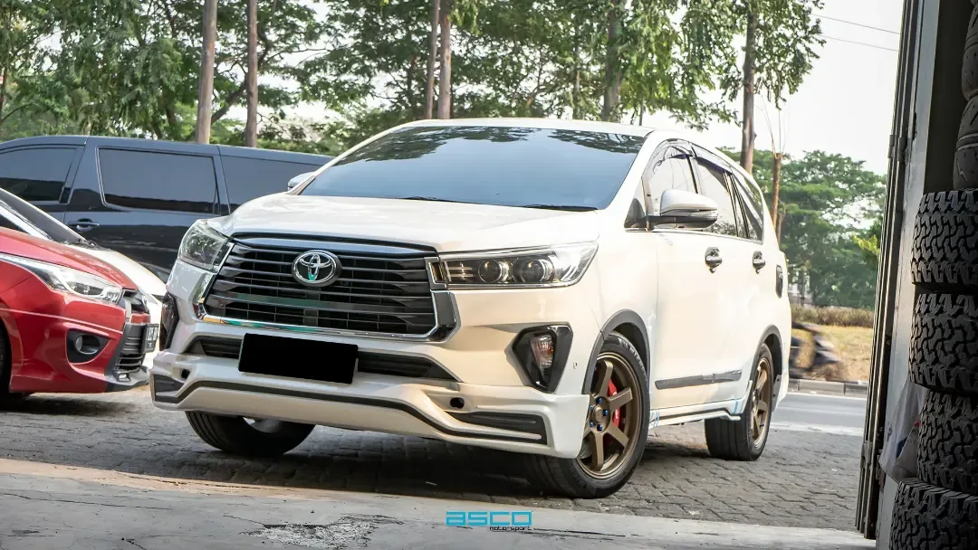 Toyota Innova Reborn