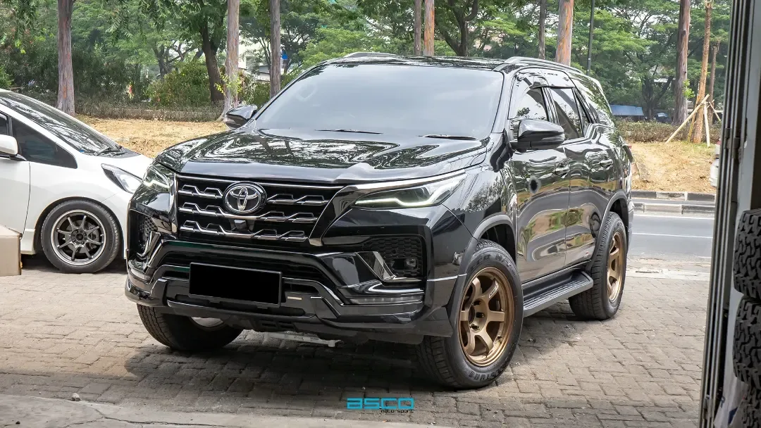 Toyota Fortuner VRZ GR