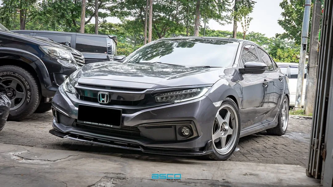Honda Civic (FC)