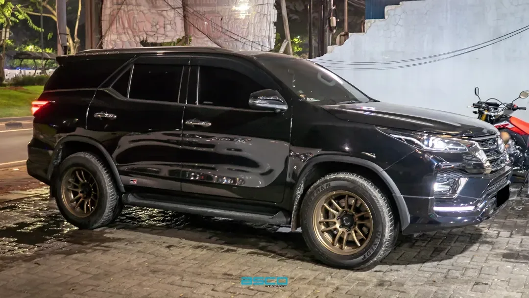 Toyota Fortuner VRZ GR