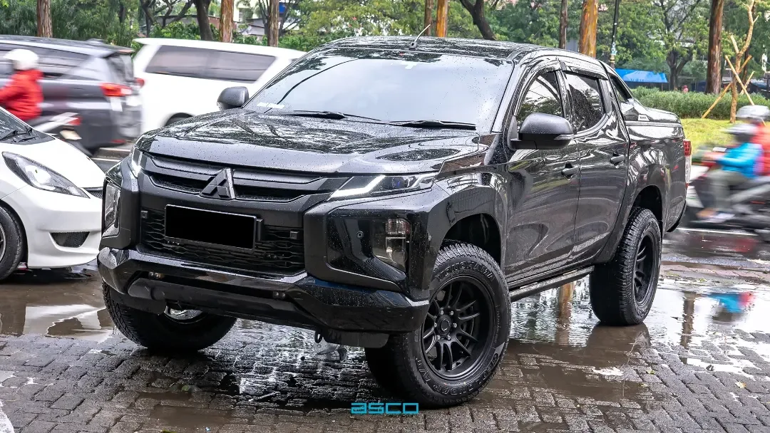 Mitsubishi Triton