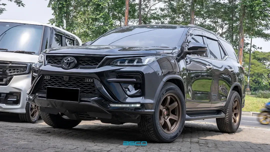 Toyota Fortuner VRZ GR