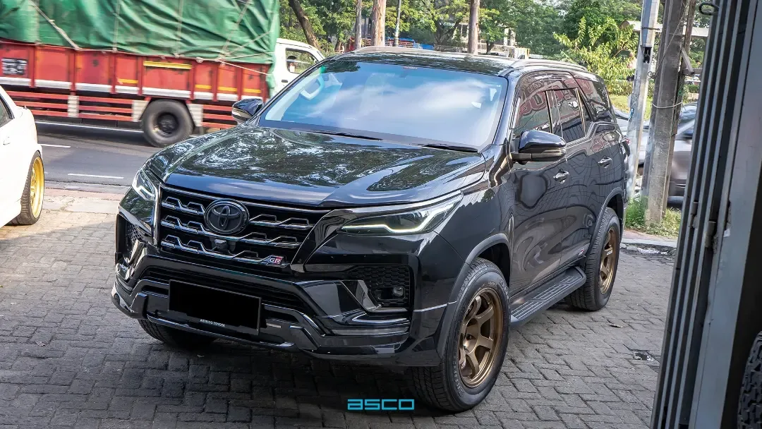 Toyota Fortuner VRZ GR