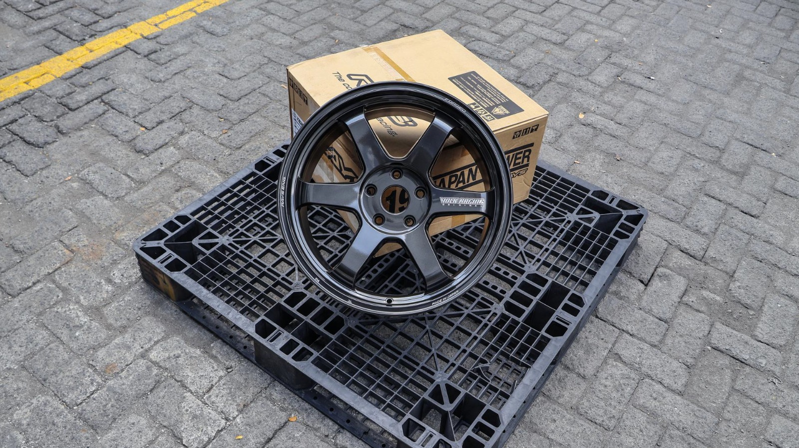 Volk Racing TE37 Ultra M-SPEC R19x9.5 ET 36 PCD 5x120 (Original Japan) view 2