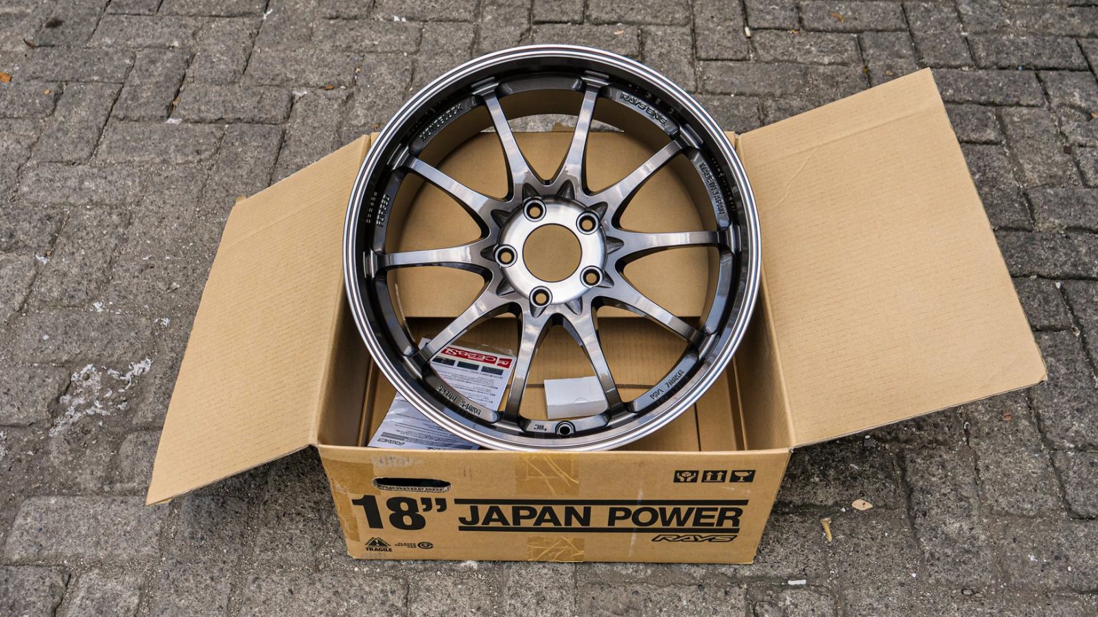 Volk Racing CE28SL R18x8 ET 48 PCD 5x114.3 - Pressed Graphite (Original Japan)