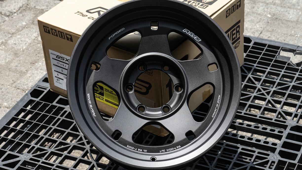 A LAP 05X R17x9 ET 0 PCD 6x139.7 - Blast Black 2 (Original Japan)
