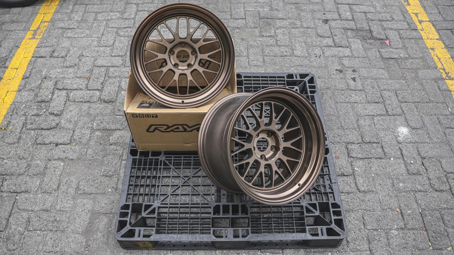 Volk Racing 21A R18 Staggered Setup PCD 5x114 - Bronze (Original Japan)