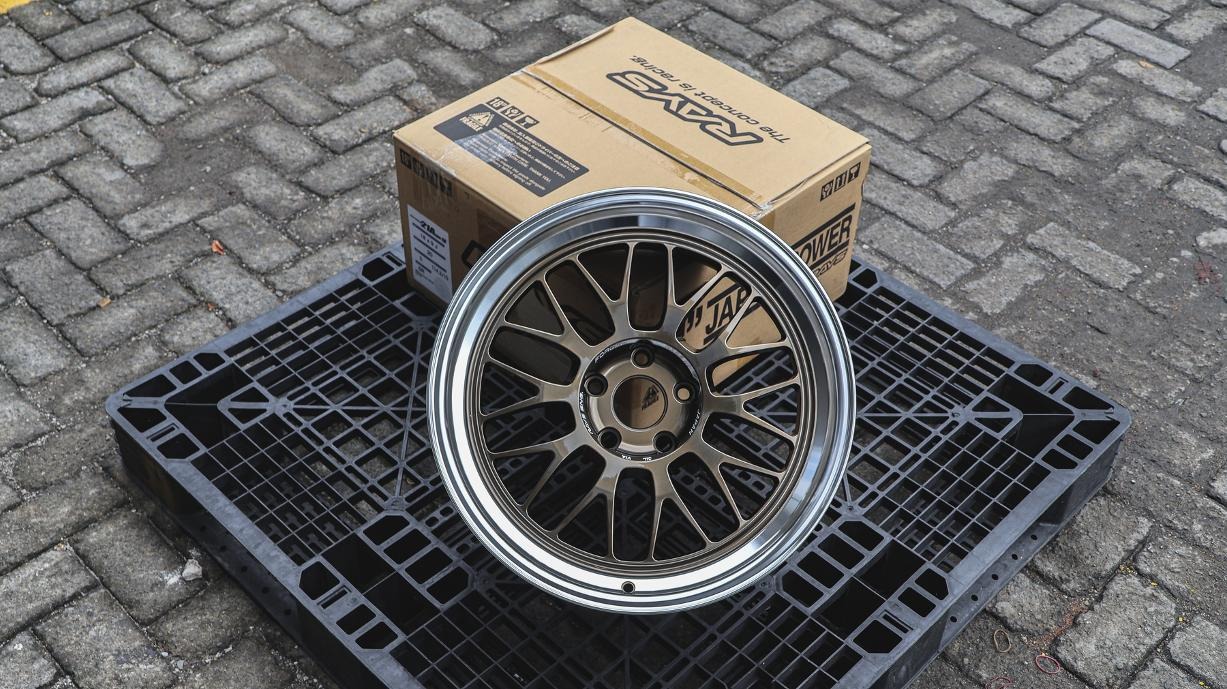 Volk Racing 21A SPEC SR R18x9 ET 20 PCD 5x114 - Shining Bronze Metal (Original Japan)