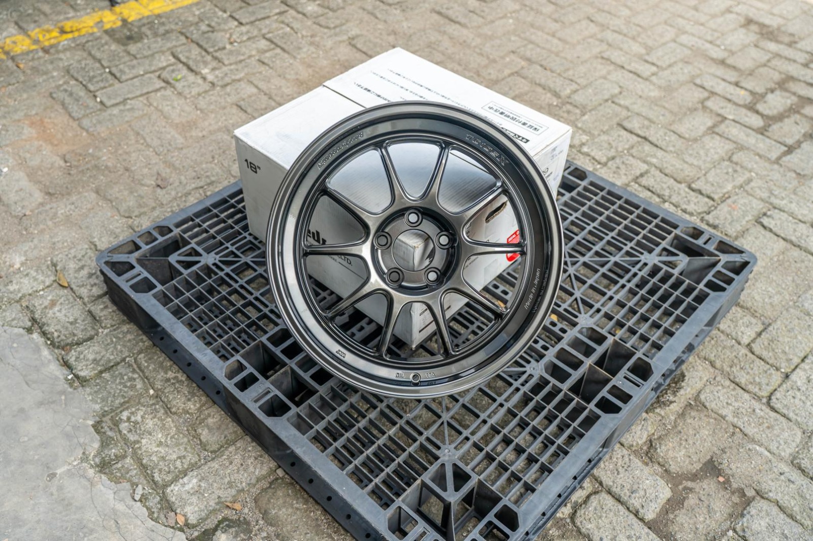 TC105X DSR R18x8.5 PCD 5x114 - EJ Titan (Original Japan)