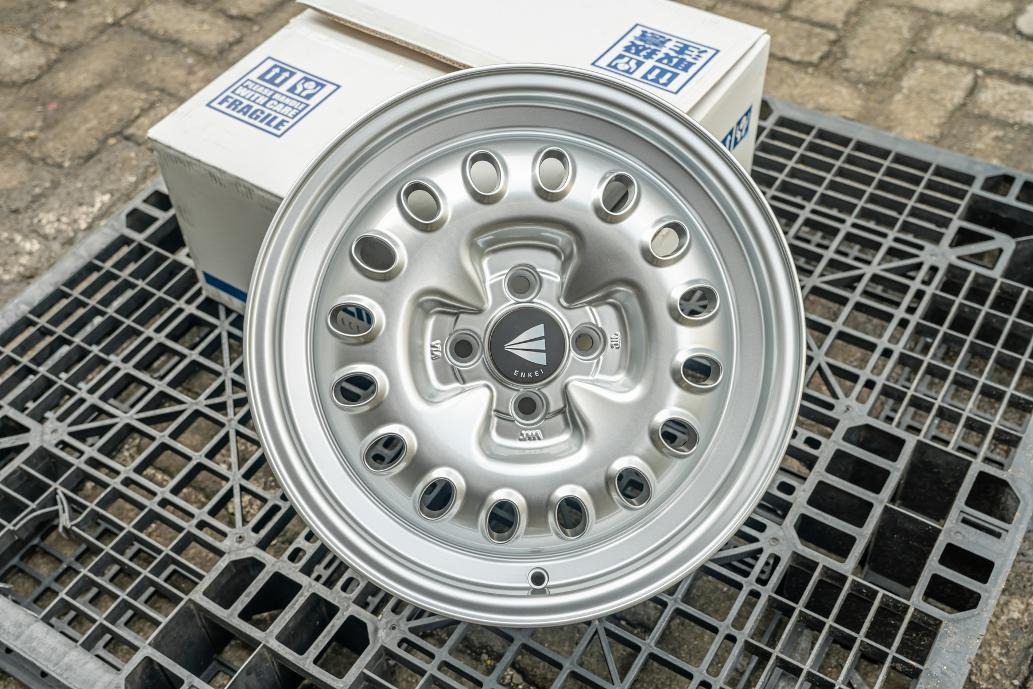 ALVITA R16x7 ET 38 PCD 4x100 (Original Japan) view 2