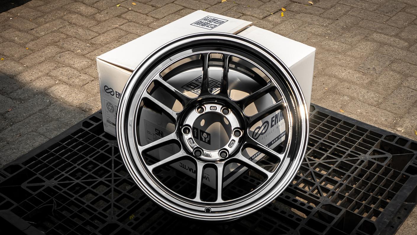 RPT1 R18x9 ET 0 PCD 6x139.7 - Special Brilliant Coating (Original Japan)