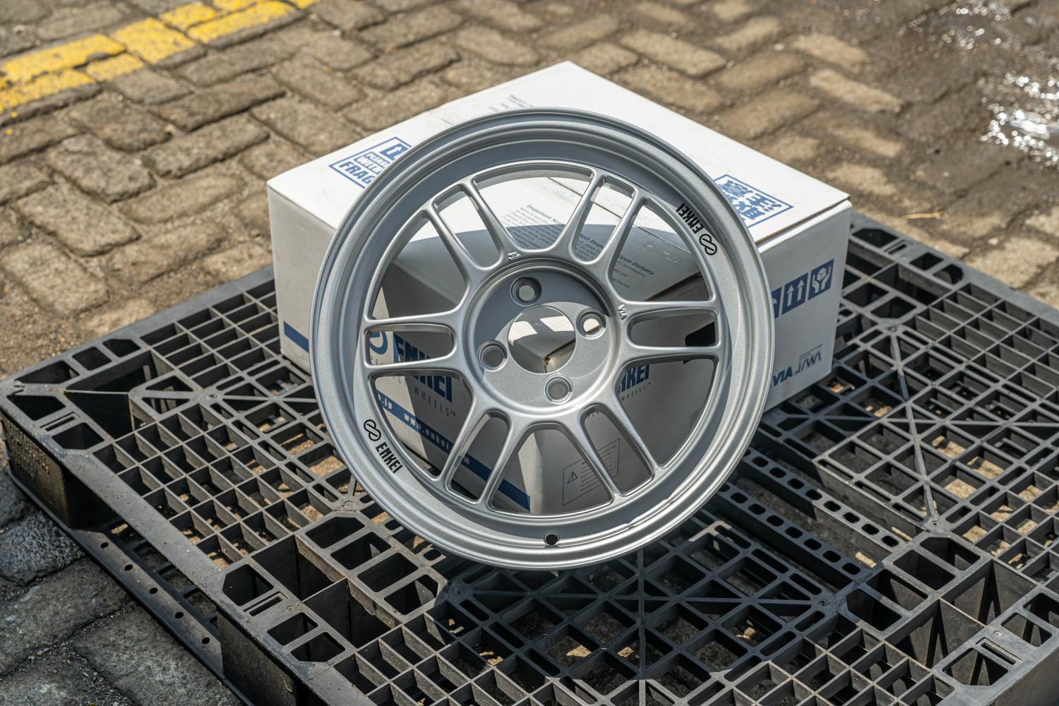 RPF1 R16x7 ET 43 PCD 4x100 - Silver (Original Japan)