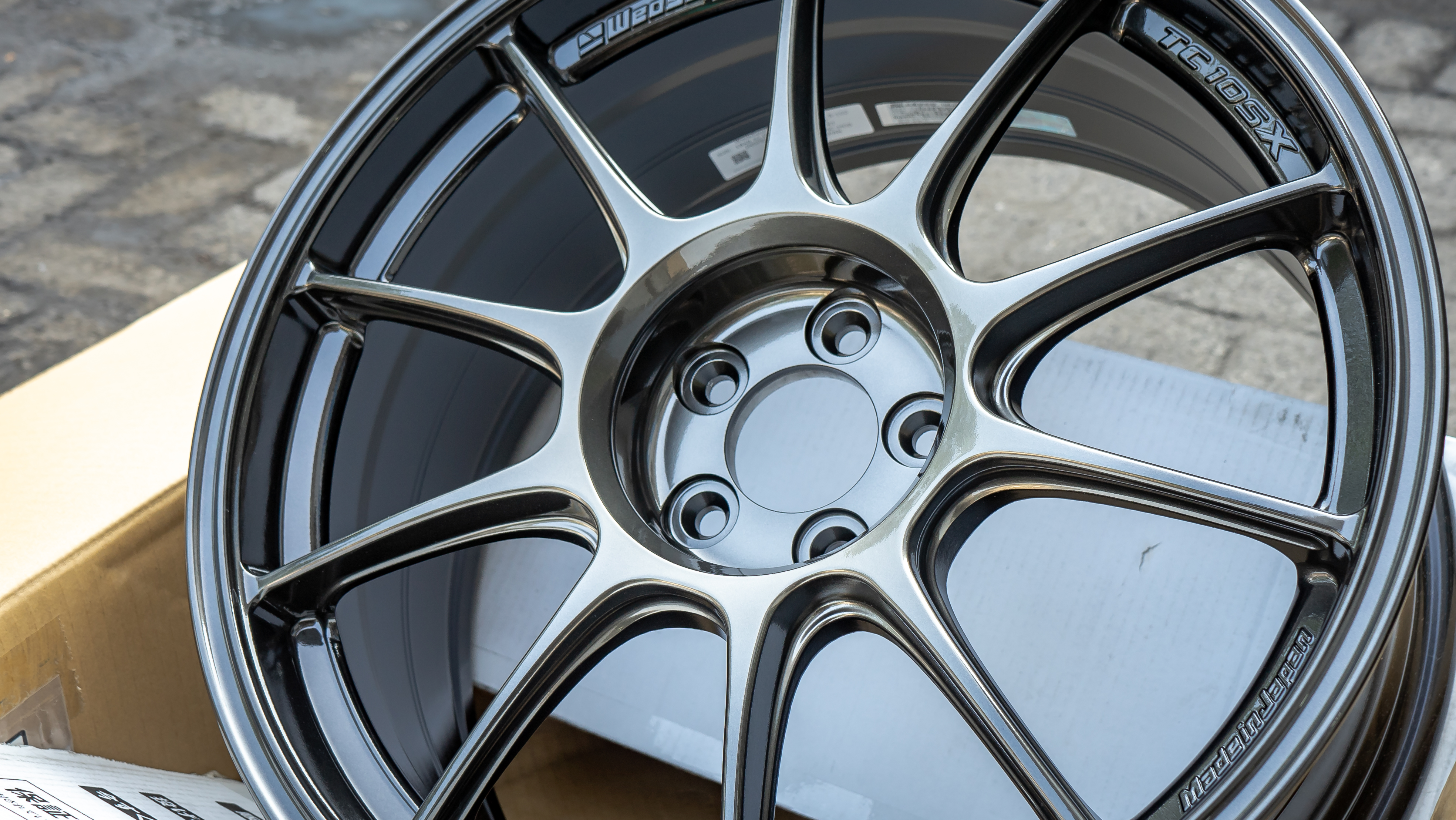 TC105X R18x8.5 ET 43 PCD 5x100 - EJ Titan (Original Japan) view 2