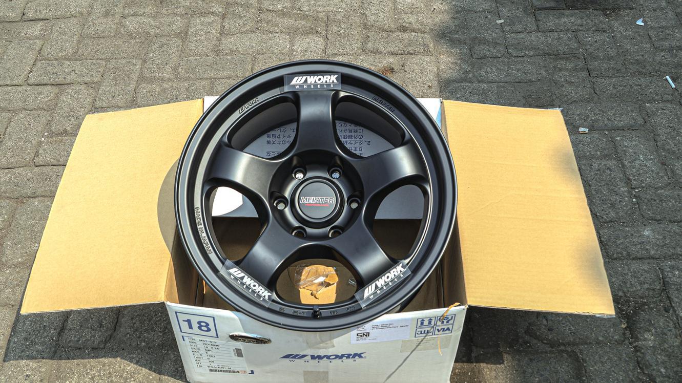 MEISTER S1V R18x9 ET 0 PCD 6x139.7 (Original Japan) view 2