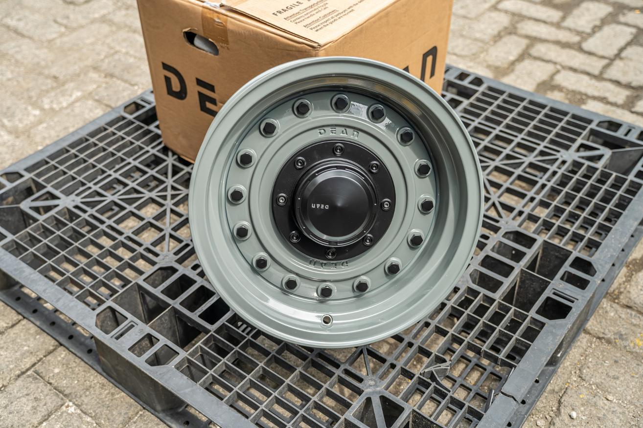 COLORADO R15x6 ET -5 PCD 5x139 (Original Japan) view 2
