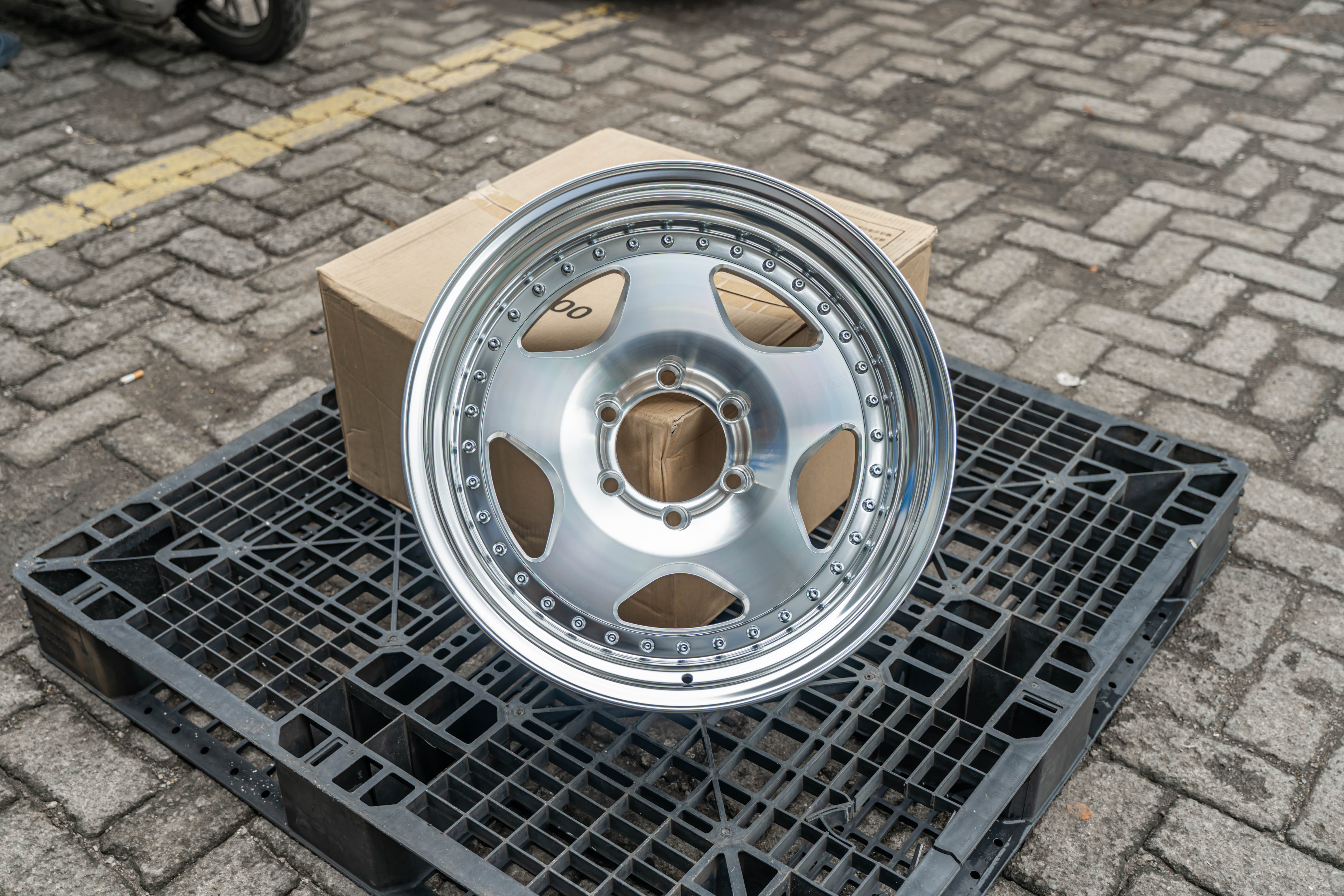 ZZYZX FORGED R18x9 ET -14 PCD 6x139 (Original Japan)