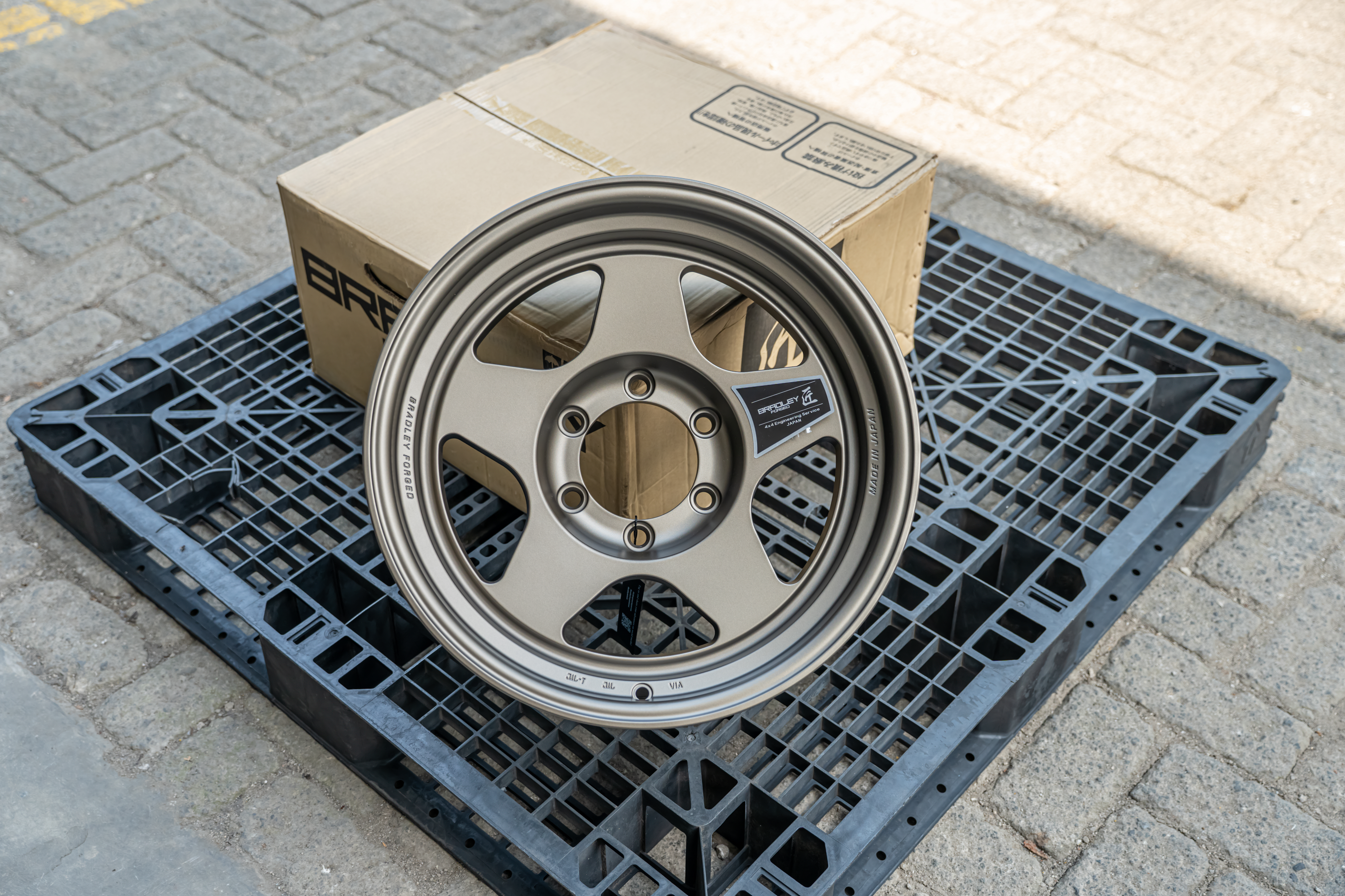 Bradley Forged Takumi 16x6.5 ET-5 5x139.7