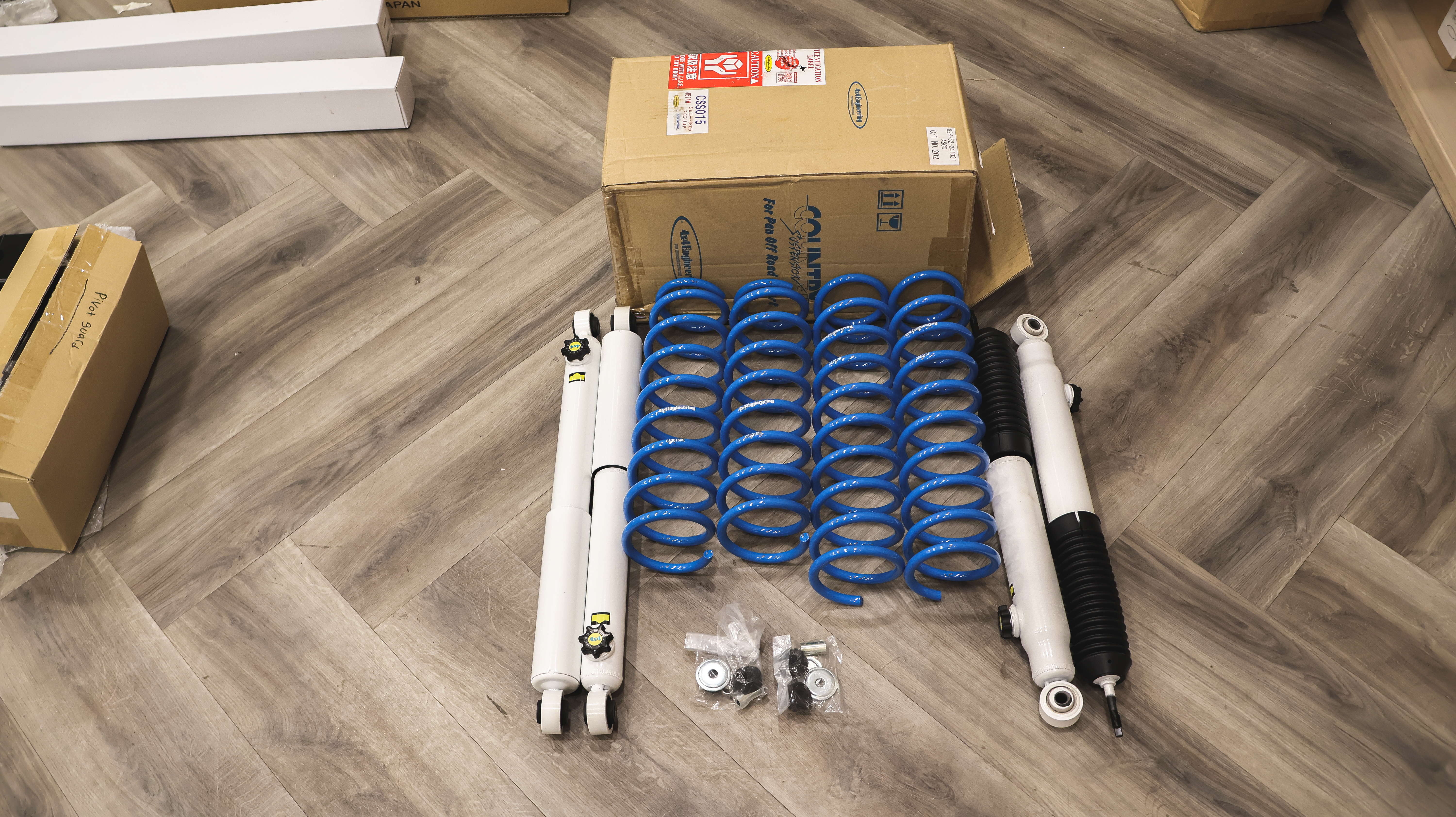 Country Suspension 70mm Lift Kit for Suzuki Jimny JB74 view 4