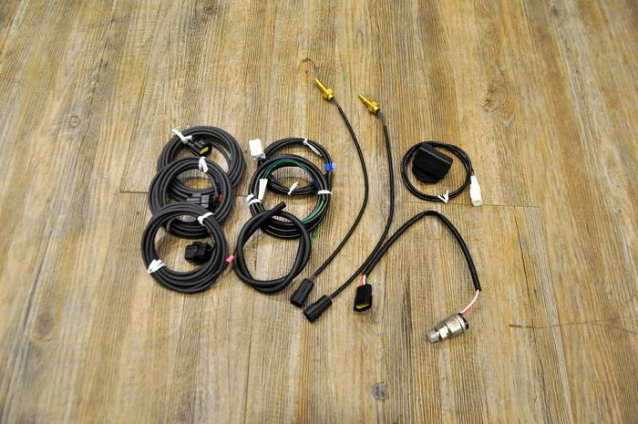 Defi Advance DSDF Multi-Display Sport Display Kit (with Control Unit) view 3