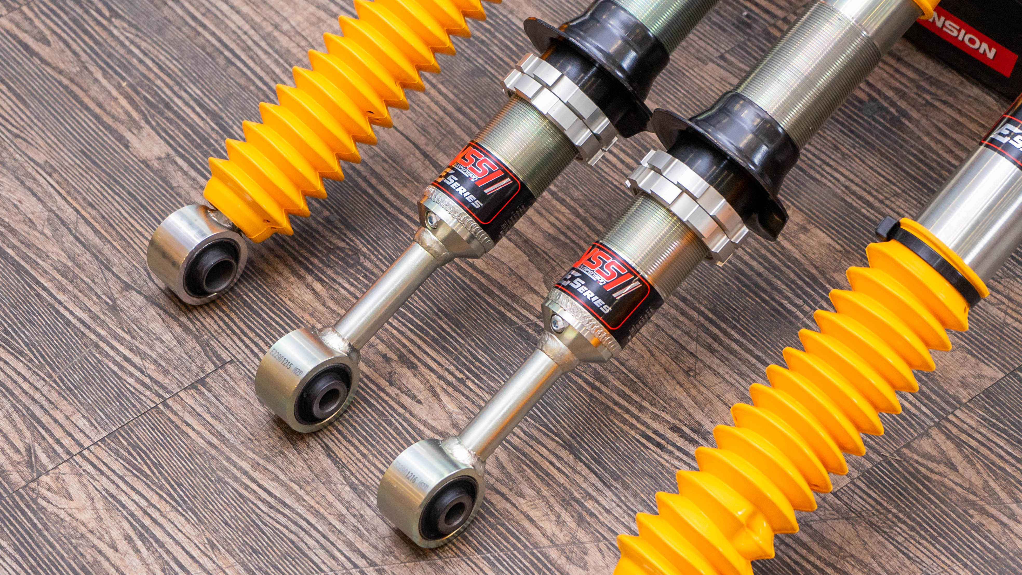 YSS E-Series Performance Suspension Kit for Toyota Fortuner VRZ 15+ view 3