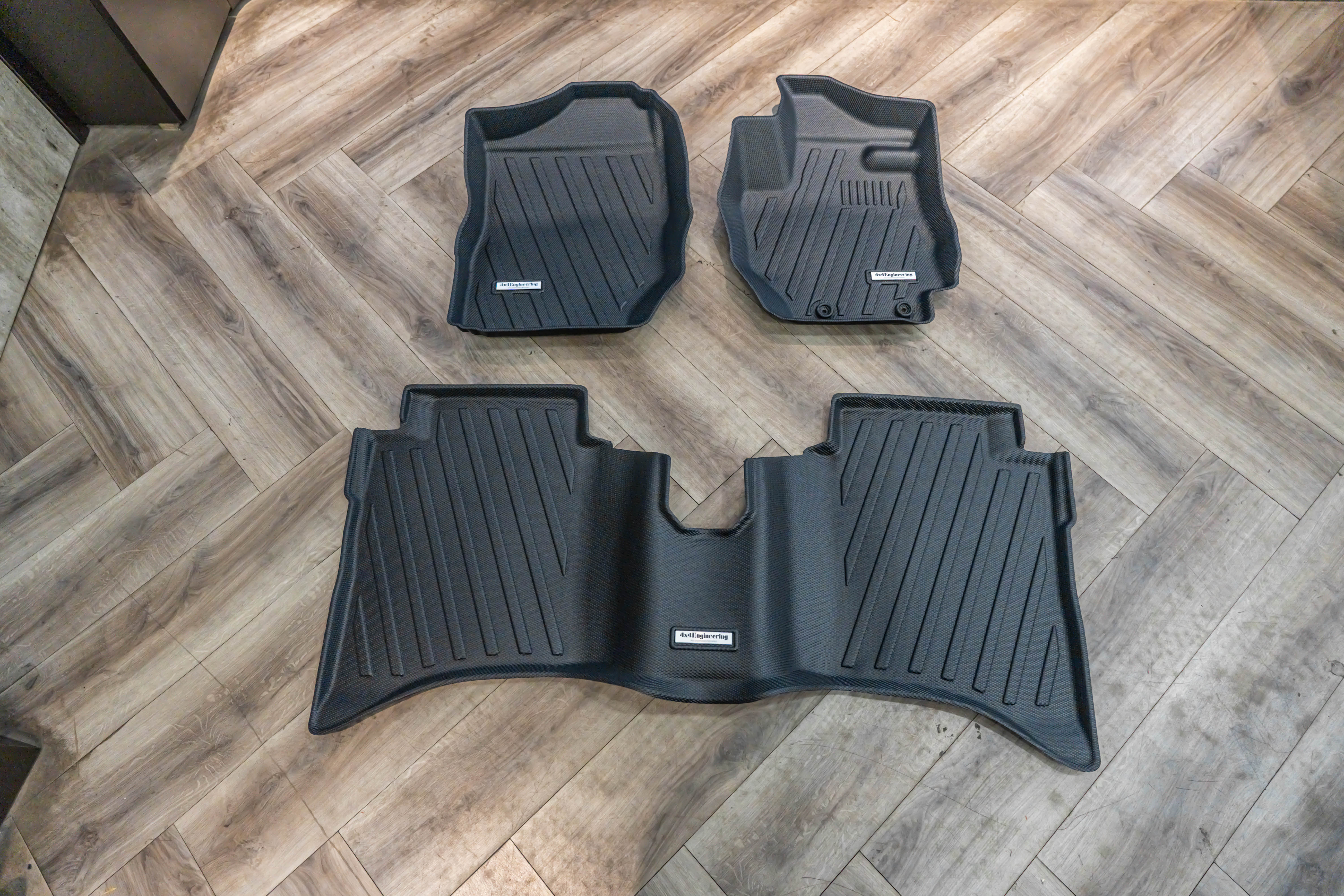 4x4 Engineering 3D Floor Mat for Suzuki Jimny view 3