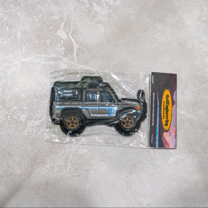 Leen Customs x 4x4 Engineering Rubber Patch view 1