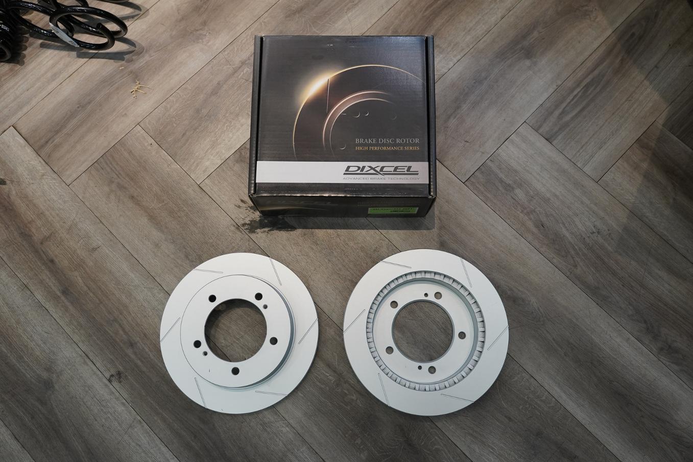 Dixcel SD Type Slotted Brake Rotors Suzuki Jimny JC74 5-Door